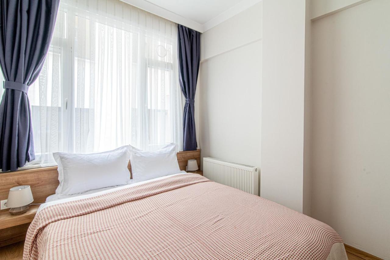 Gorgeous Apartment In The Heart Of Cihangir Istanbul Exterior photo